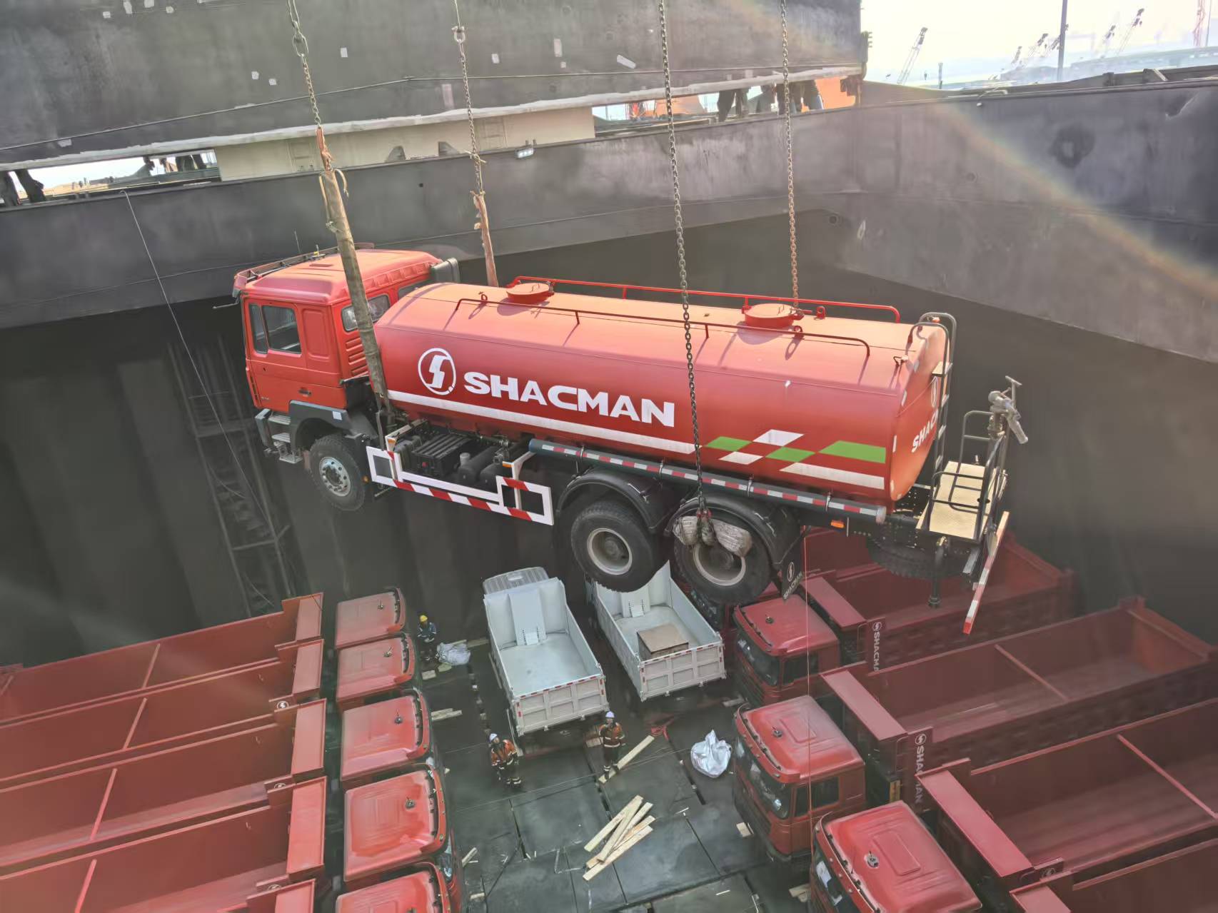 重型車輛散雜船訂艙